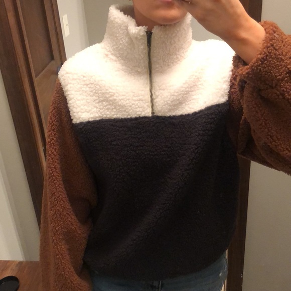 Sherpa pullover - Picture 3 of 7